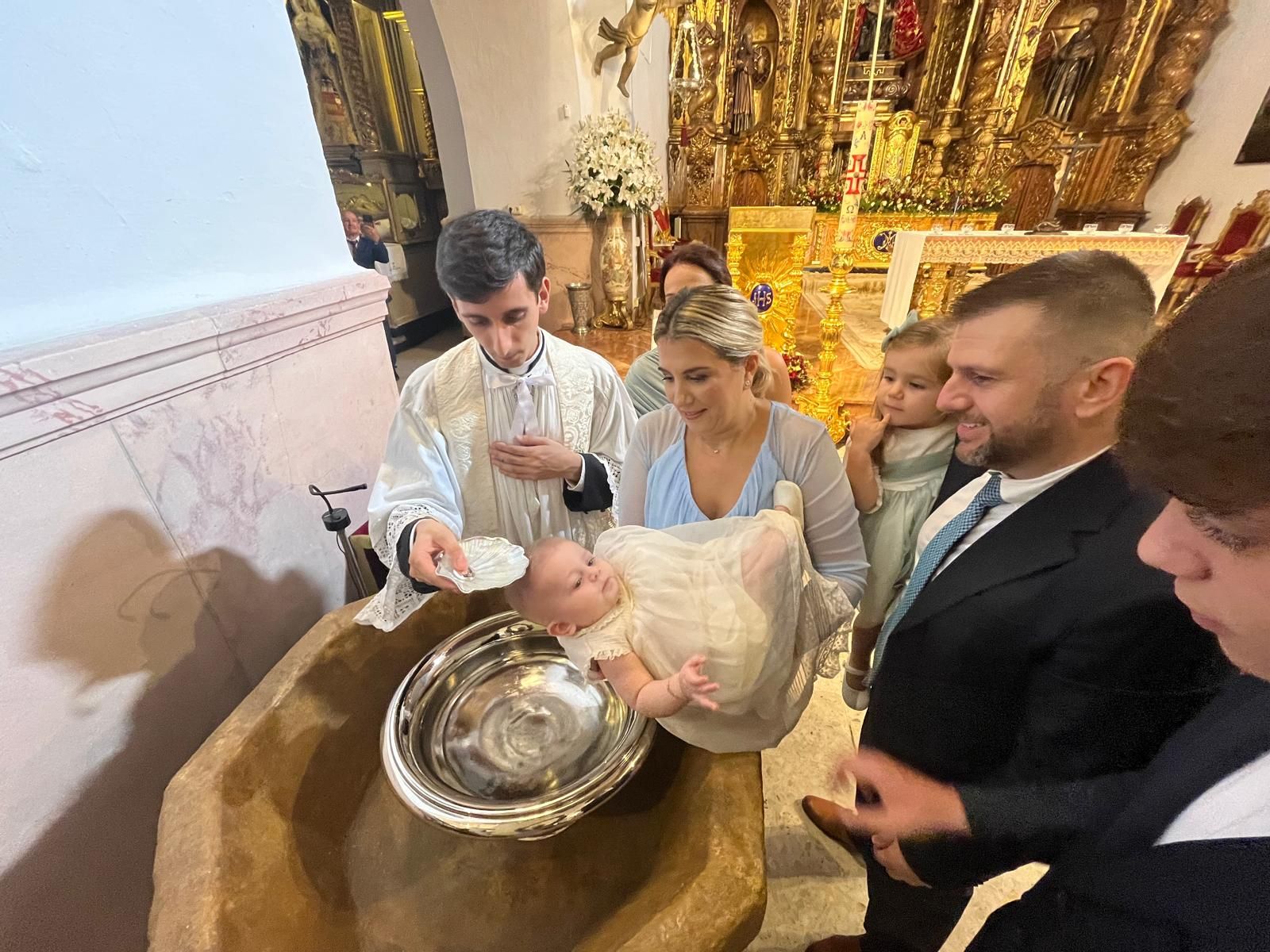 Bautismo de Nico, Mateo y Leo en el Santuario