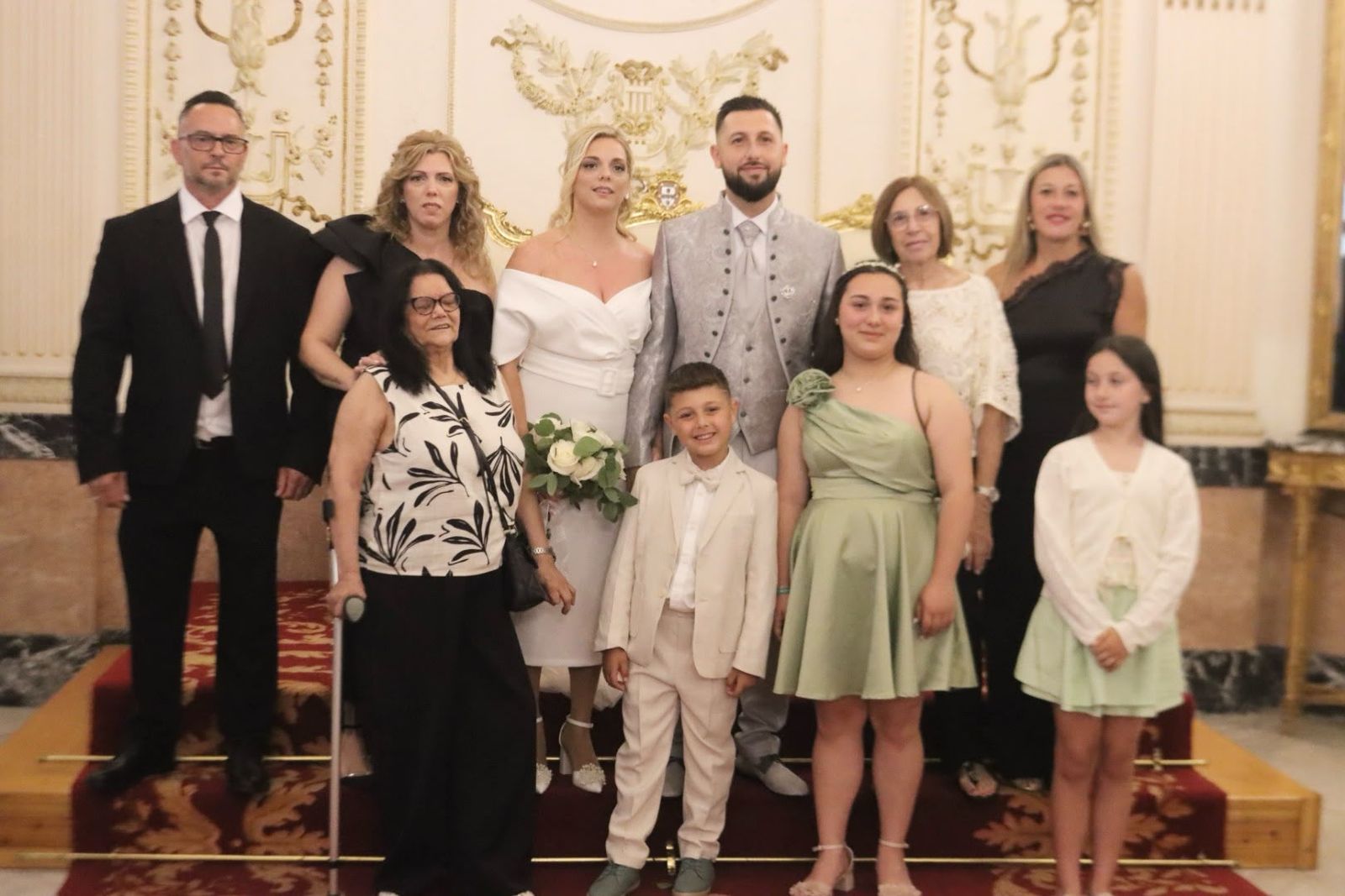 Eduardo y Tamara se dan el “sí, quiero” en el Salón del Trono