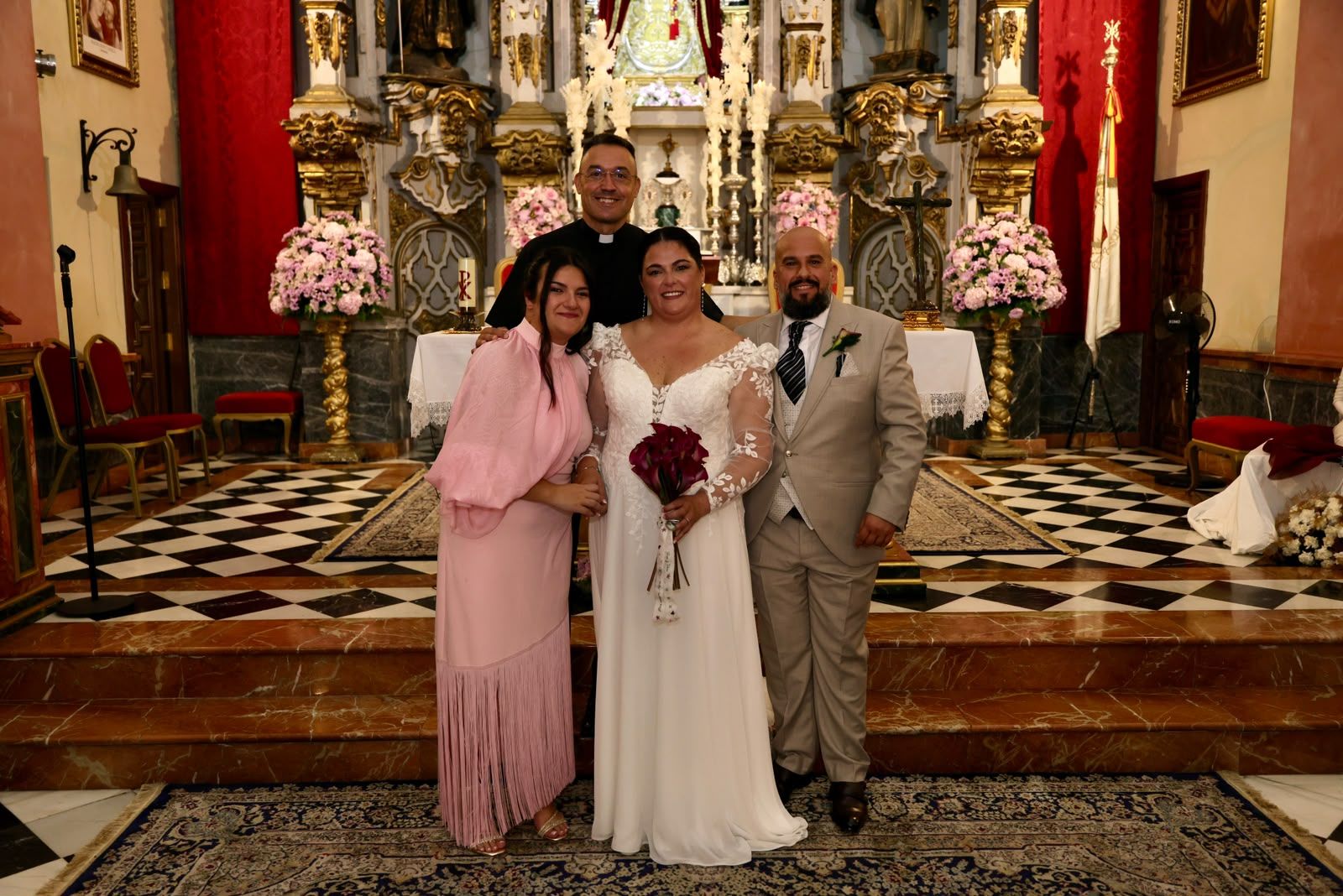 Eva y Fran contraen matrimonio en Los Remedios