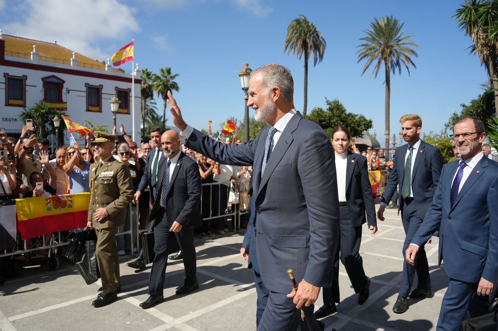 Los Reyes visitan el Santuario de África