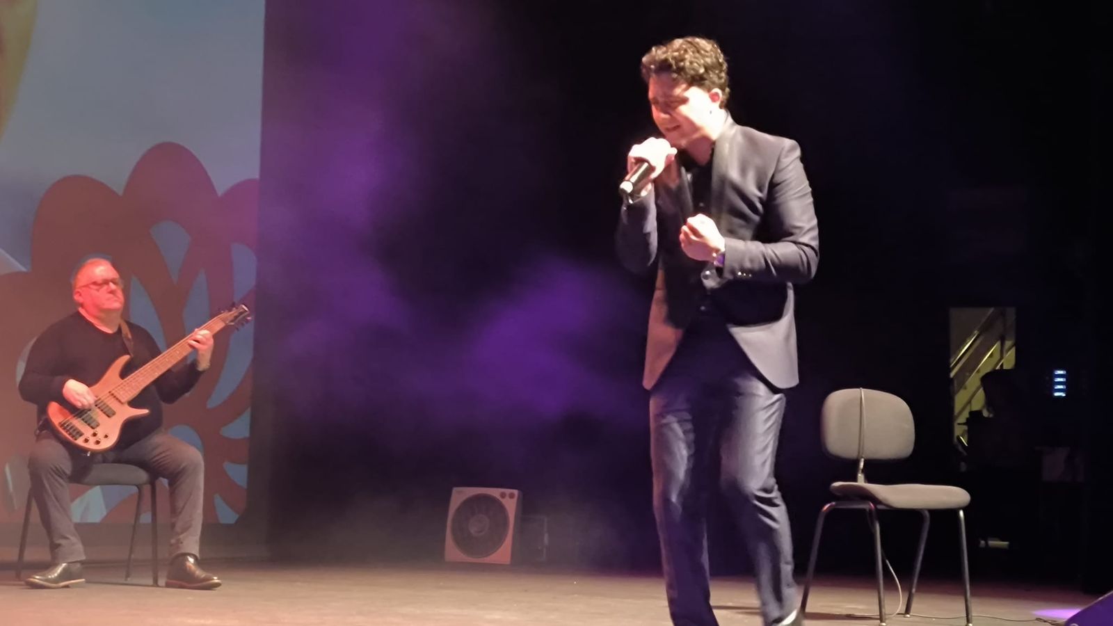 Radiolé vuelve a encender el Revellín en una noche entregada al flamenco