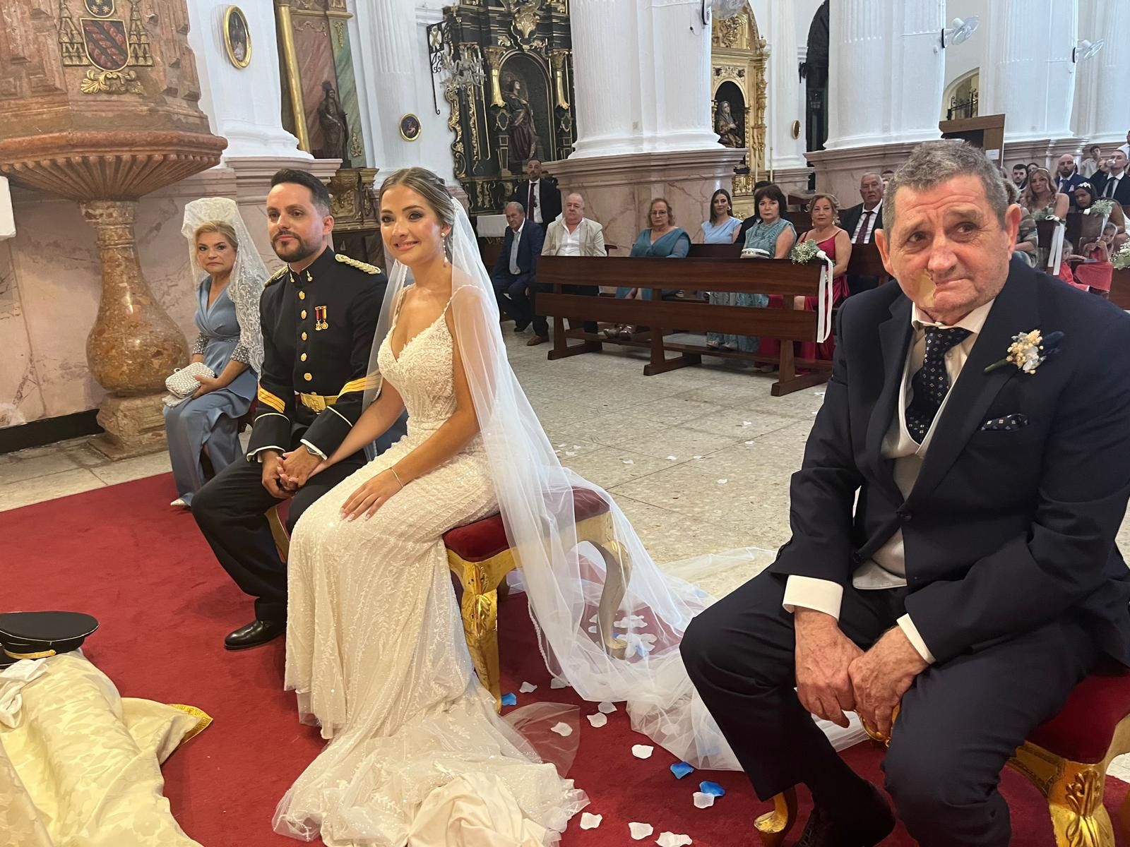 Clara e Iván sellan su amor en el Santuario