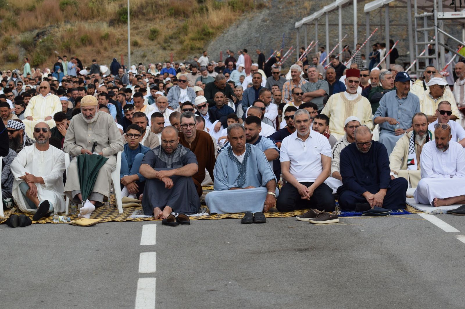 Devoción y respeto en otro rezo multitudinario en Ceuta