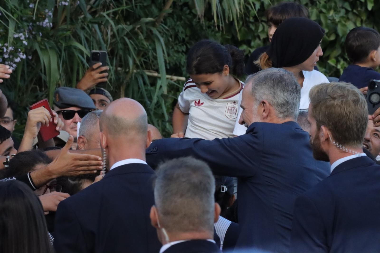 La barriada de Sidi Embarek muestra su amor por los Reyes