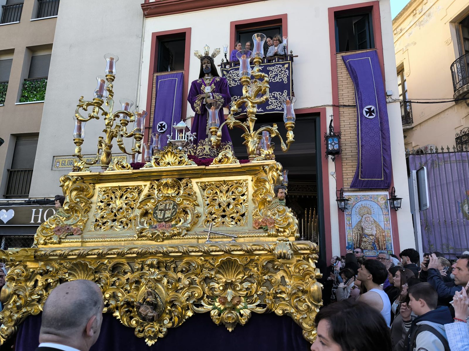 El Medinaceli y María de los Dolores: esencia pura de Ceuta en plena primavera