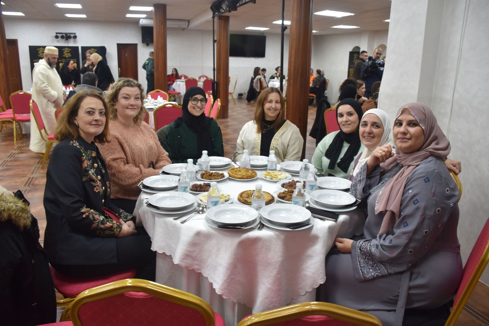 La comunidad educativa celebra el iftar de la FAMPA con “un espíritu constructivo y de colaboración”