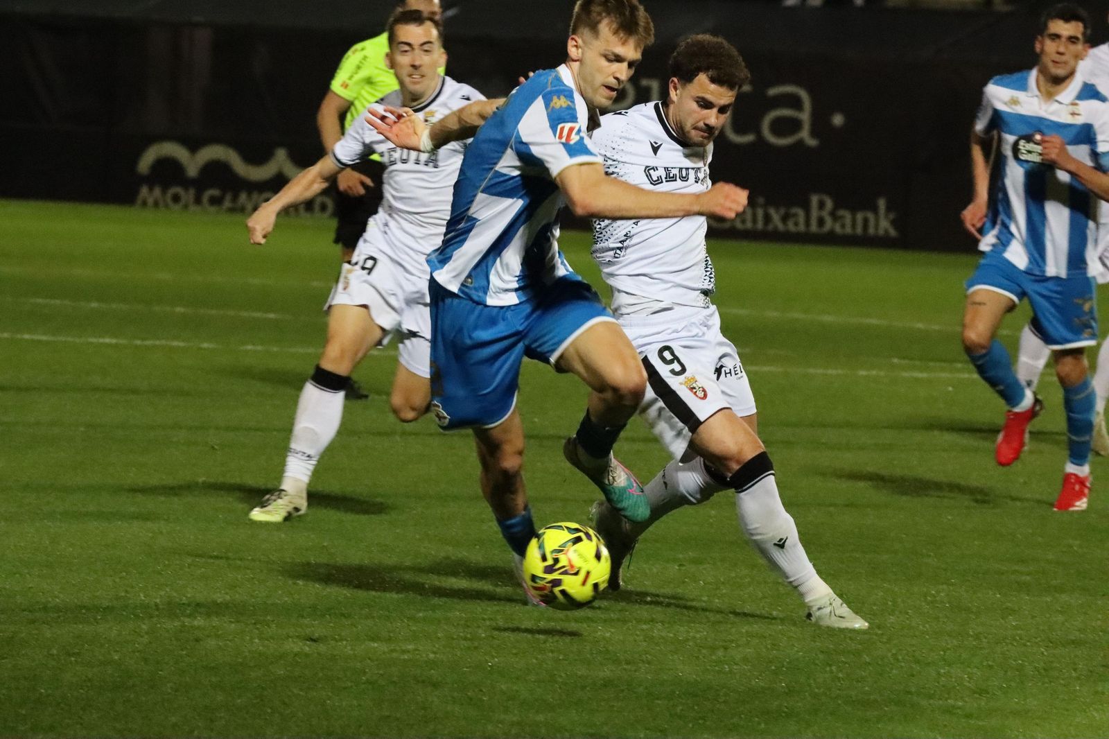 Las imágenes del partido entre la AD Ceuta y el Real Club Deportivo (X-X)