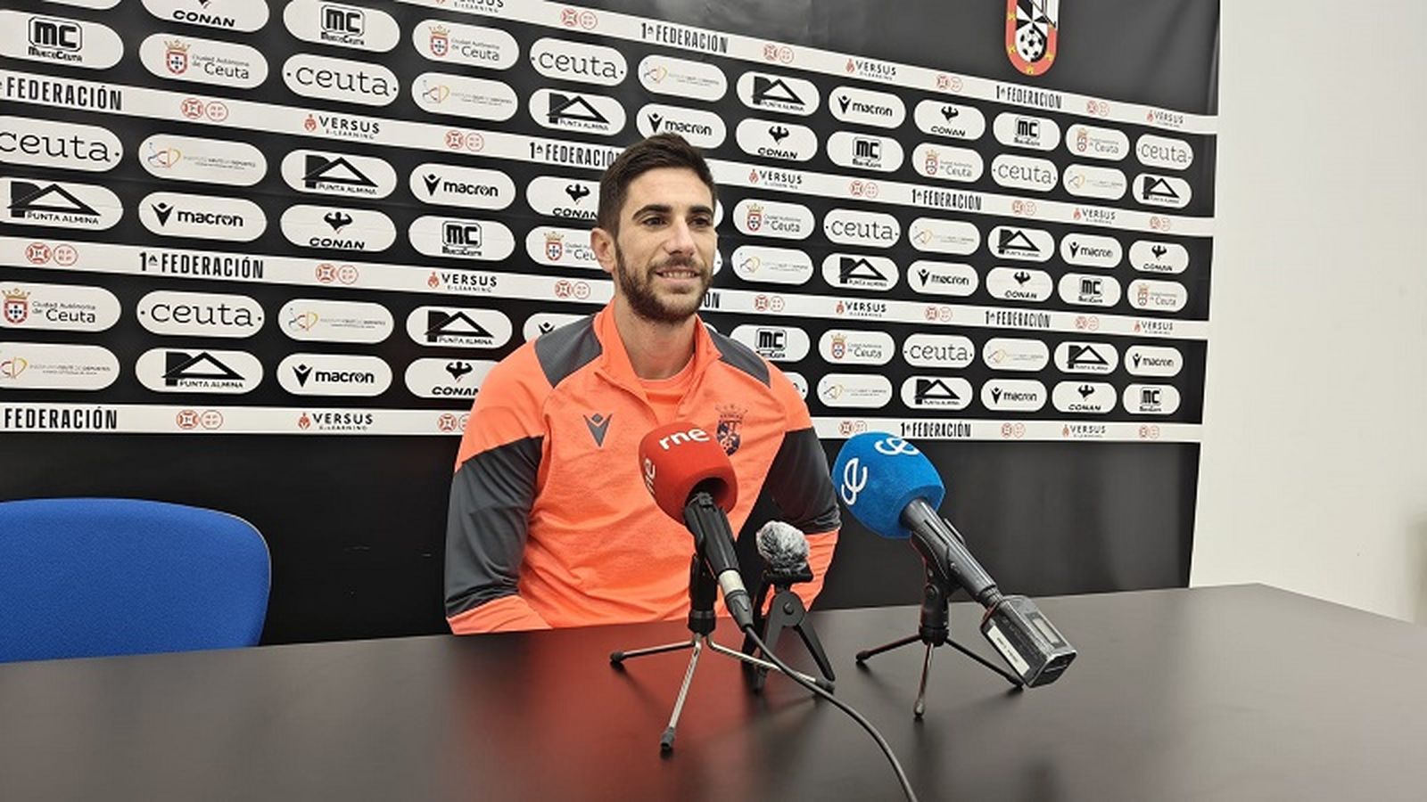 4744_c3189b8c-b5b6-461d-8109-9c751bd6d093