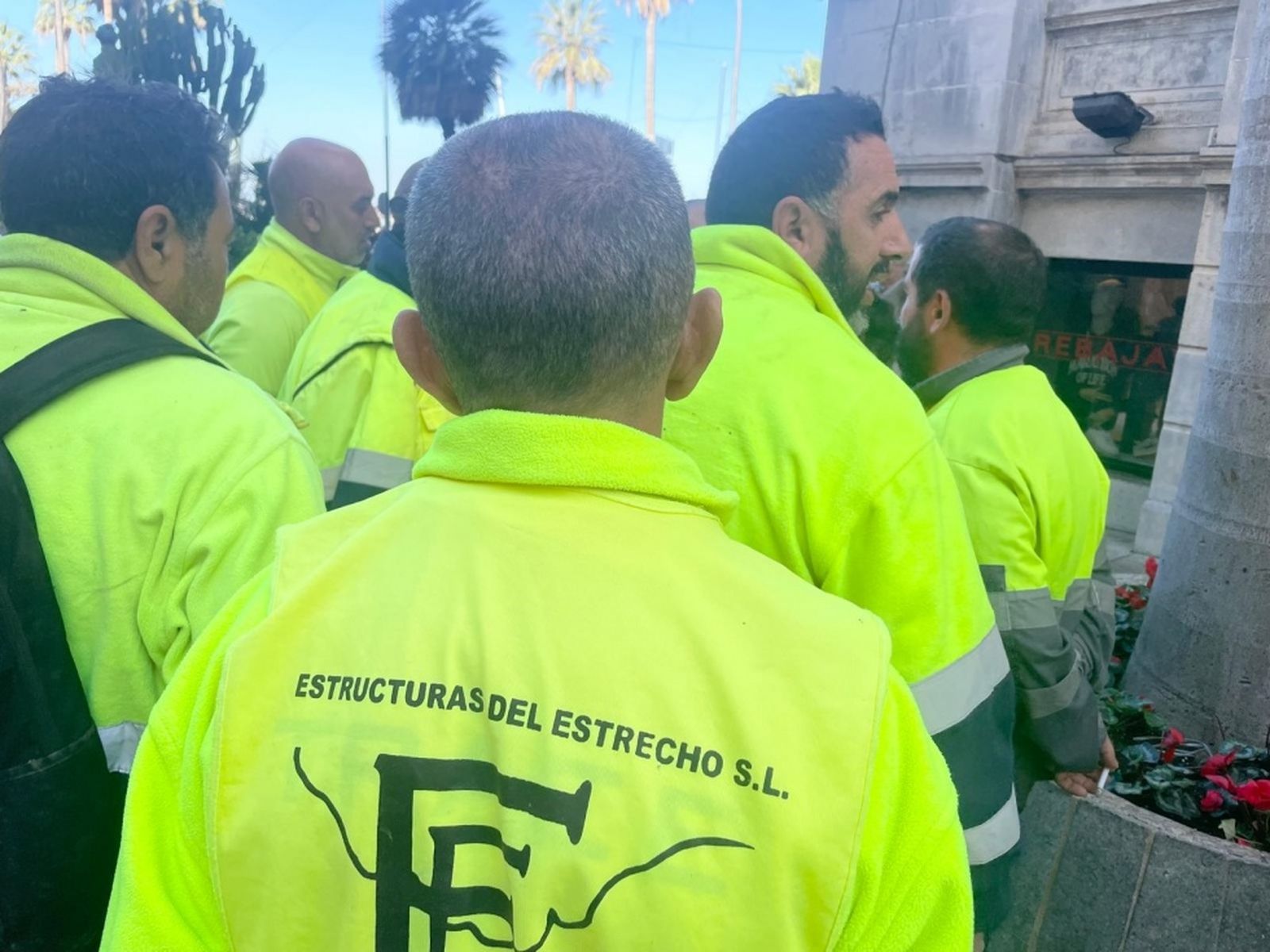 Un momento de la protesta secundada hoy por la plantilla de la empresa/FOTO REDUAN