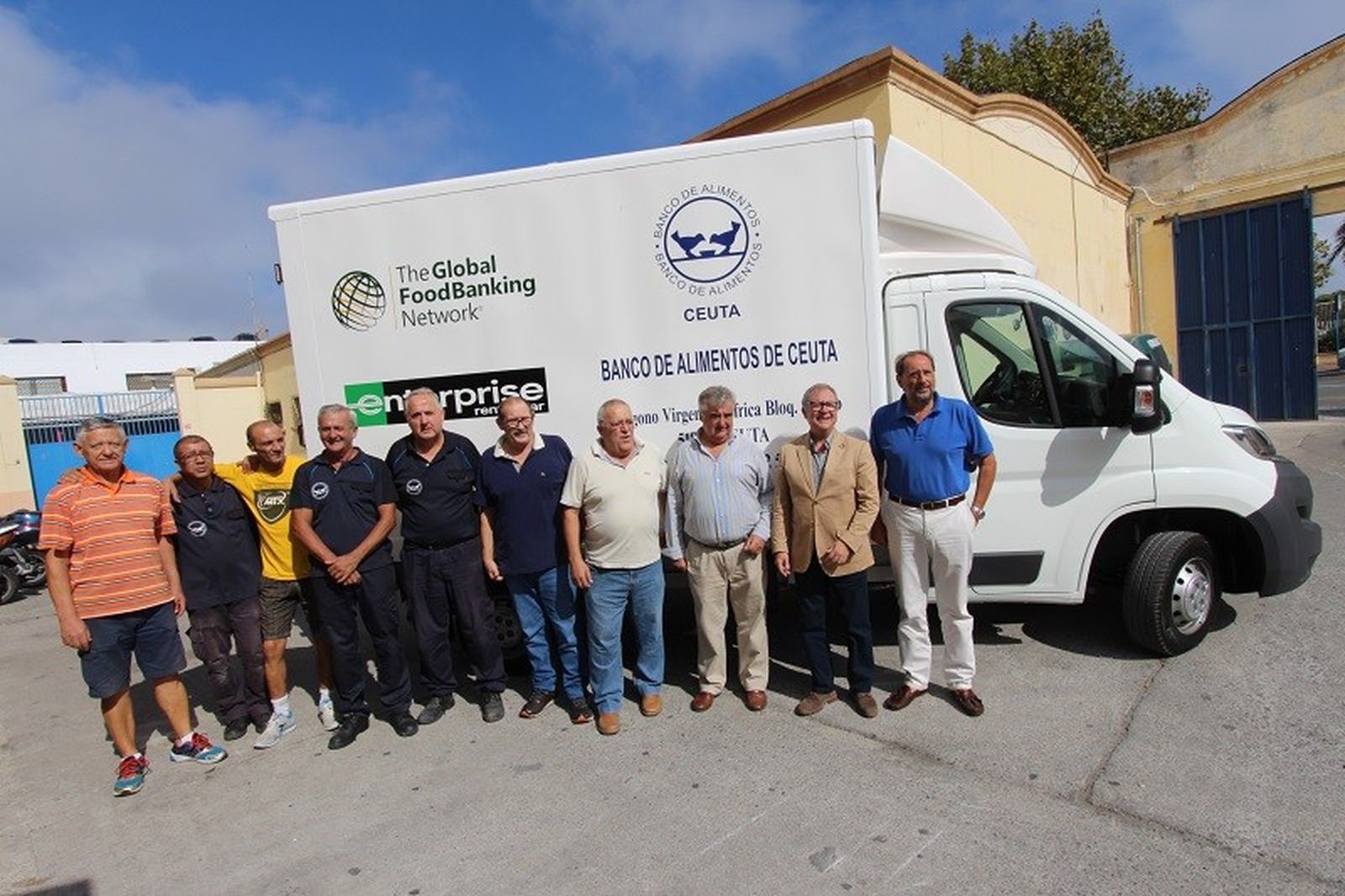 El Banco de Alimentos de Ceuta recibió en 2017 un nuevo vehículo cedido por Global Foodbanking. / FOTO E.P.