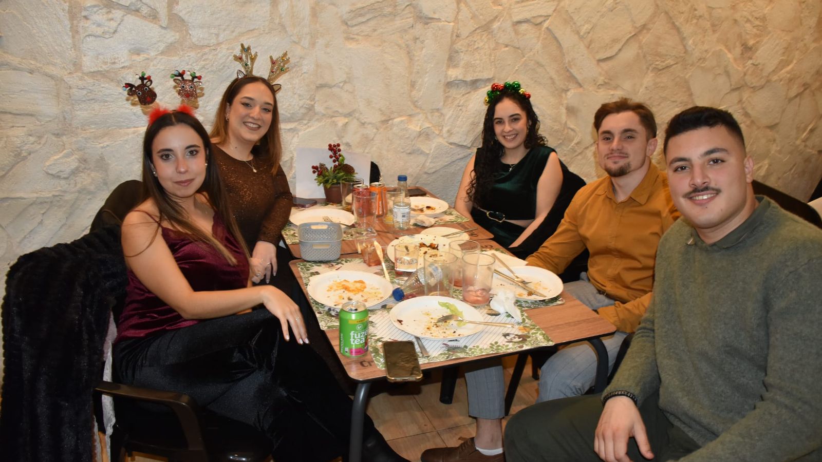 Los ceutíes disfrutan de una Tardebuena que ya es más que una tradición