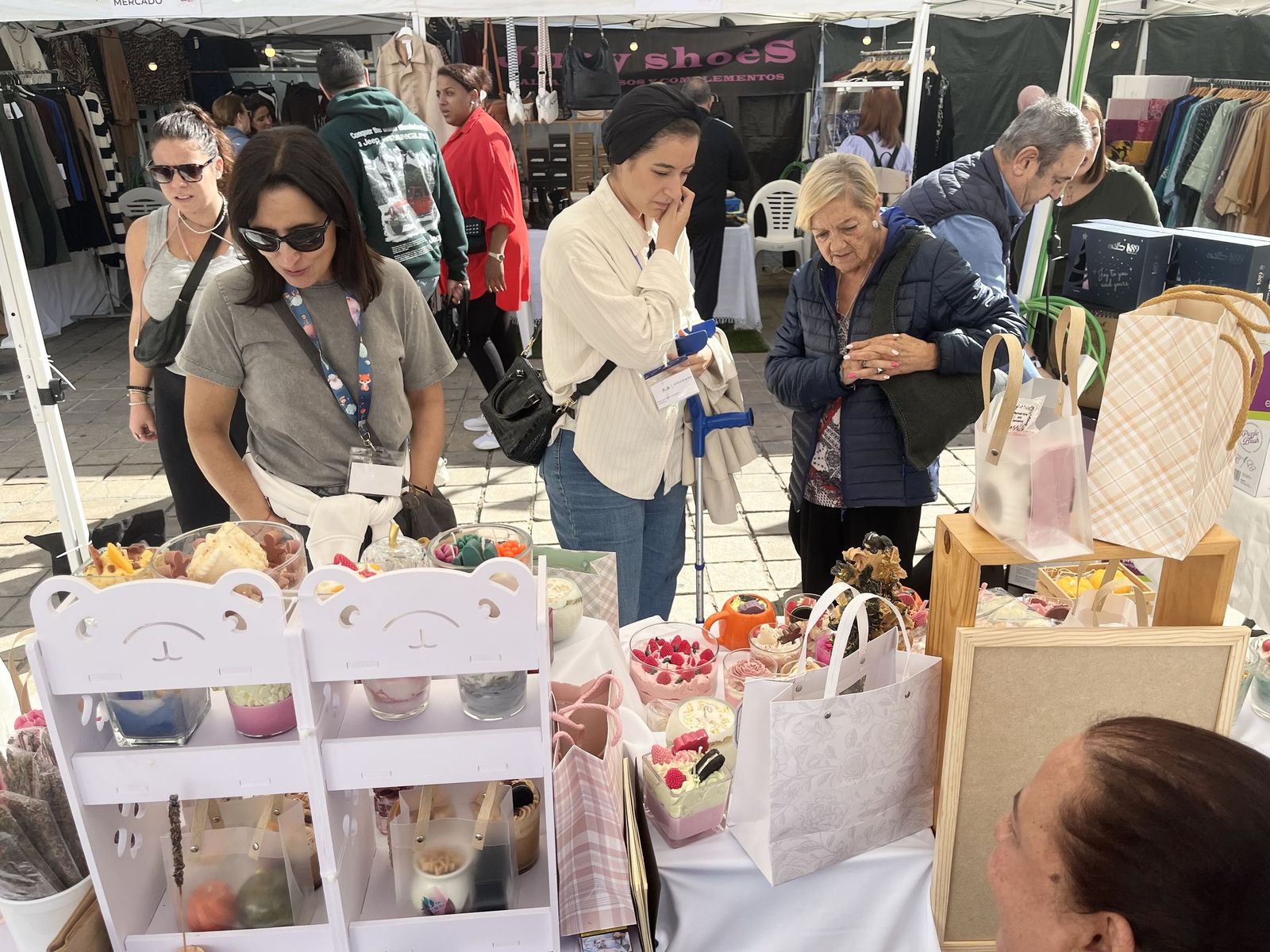 Comienza el Mercadillo con Encanto de la Cámara de Comercio de Ceuta
