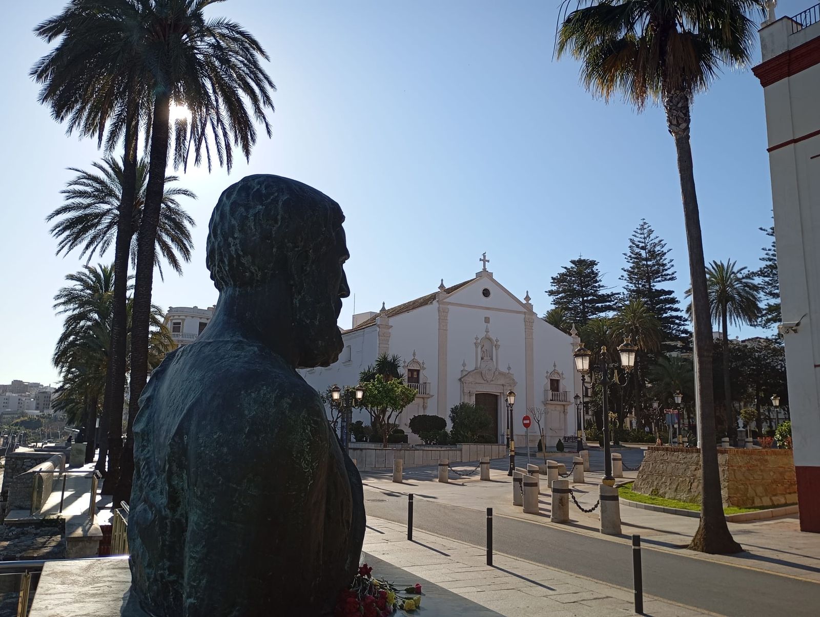 El domingo marcará un punto de inflexión en el panorama meteorológico de Ceuta. La AEMET eleva la probabilidad de precipitaciones hasta el 95% en la primera mitad del día