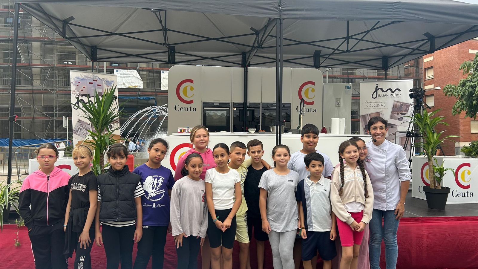 Taller de repostería de Alma 'Cupcake' para alumnos del CEIP Príncipe Felipe por la III Semana Gastronómica y Sostenible de Ceuta