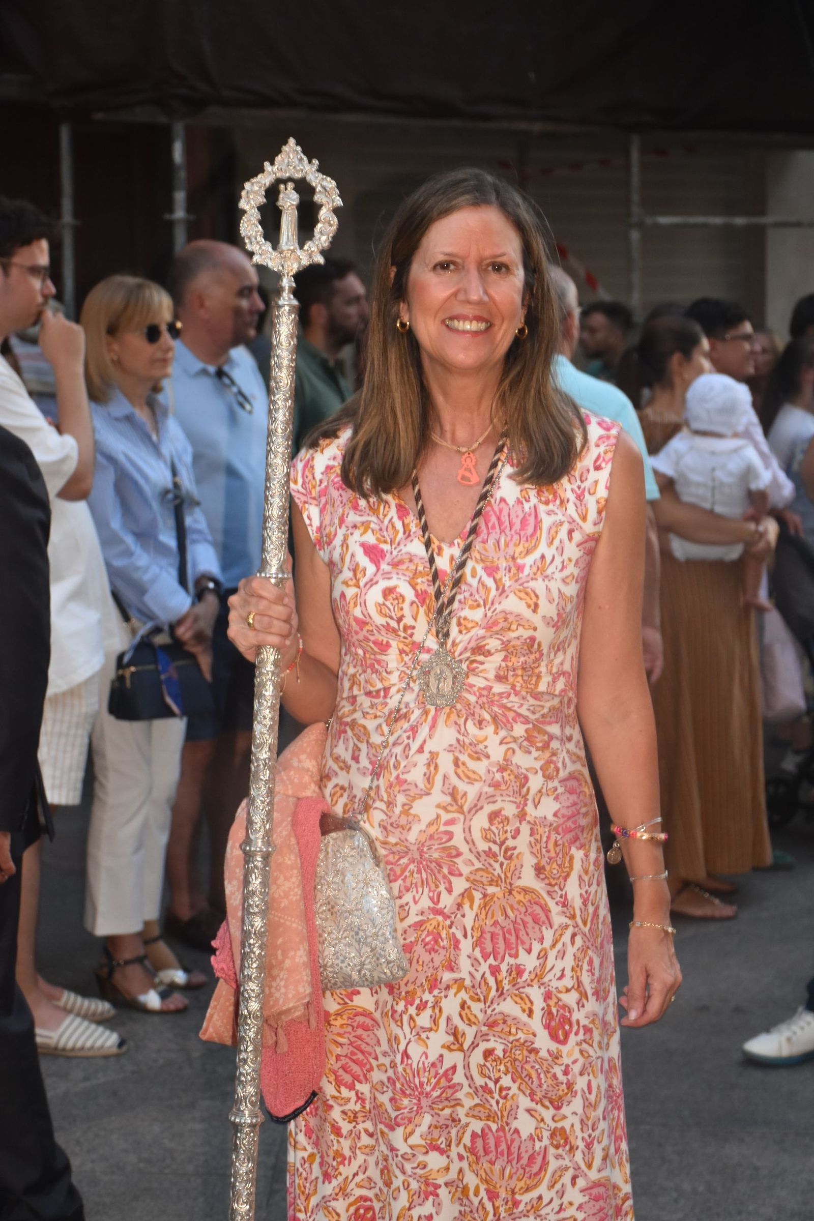La Virgen de África emociona a Ceuta en una procesión para la historia