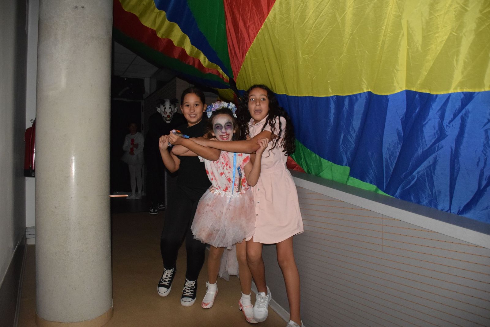 FOTOGALERÍA | Diversión terrorífica en el pasaje del Ciudad de Ceuta por Halloween