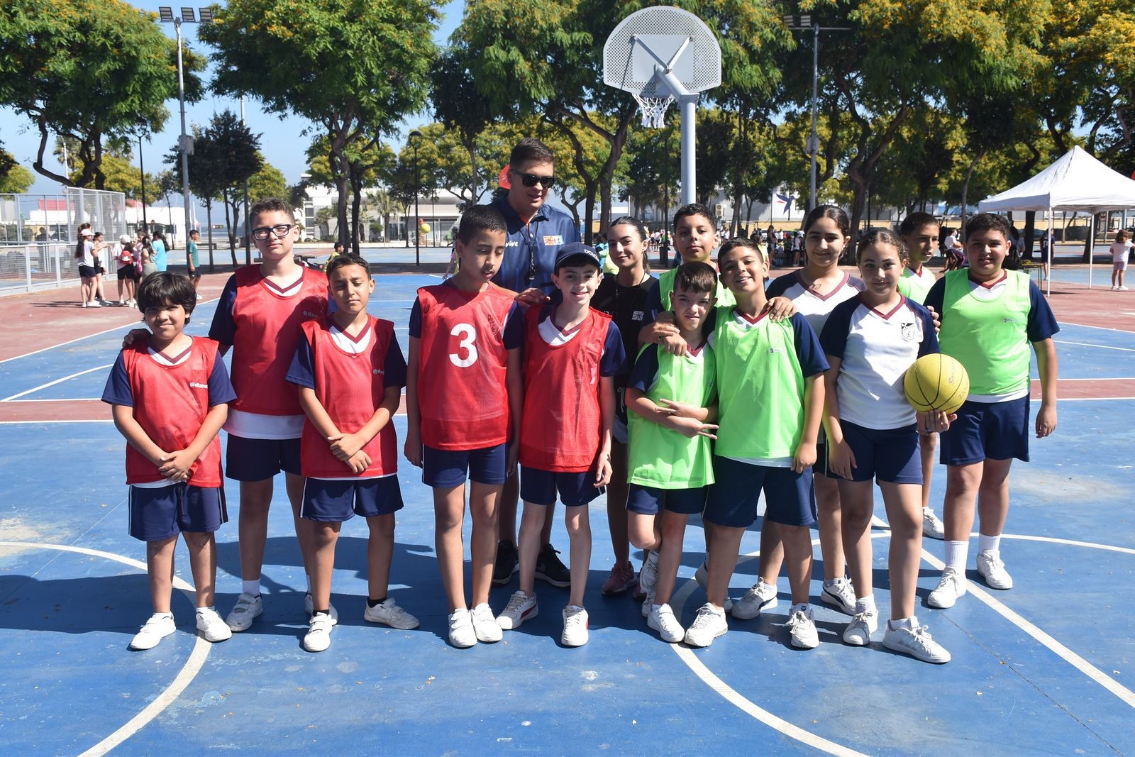 La gran fiesta del Baloncesto Escolar se celebra en La Marina