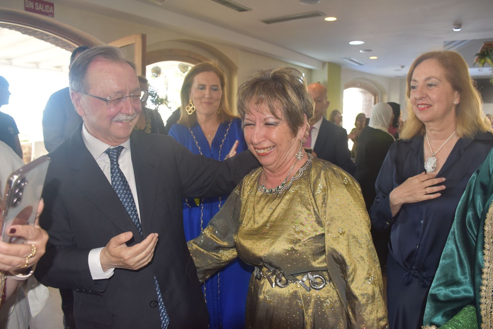 La tradicional Fiesta del Sacrificio reúne a 200 mayores entre música, baile y tradición