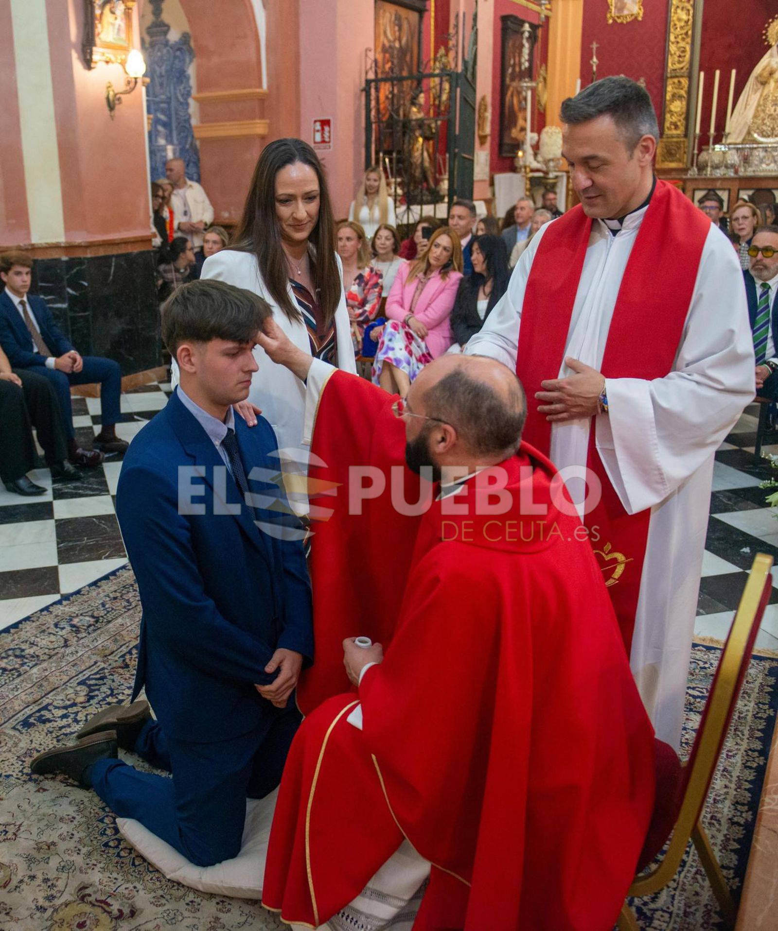Confirmaciones en la Iglesia de Nuestra Señora de los Remedios
