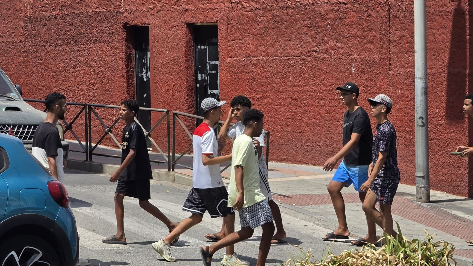 Los ciudadanos de Ceuta se sienten cada vez más "inseguros" ante una situación "que no hay derecho"