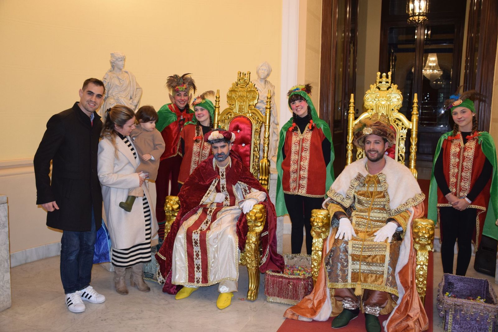 Los emisarios reales llegan a Ceuta para recoger los deseos antes de Reyes