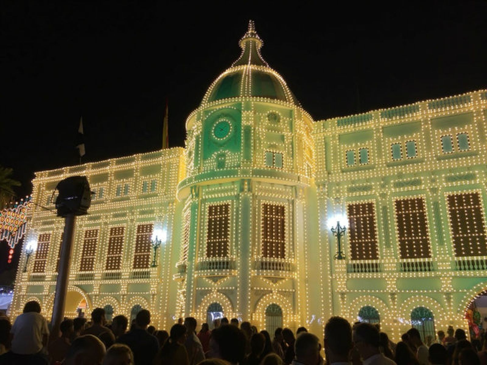 Imagen de la portada del real de La Feria de Ceuta, que este año se celebrará del 1 al 8 de agosto.
