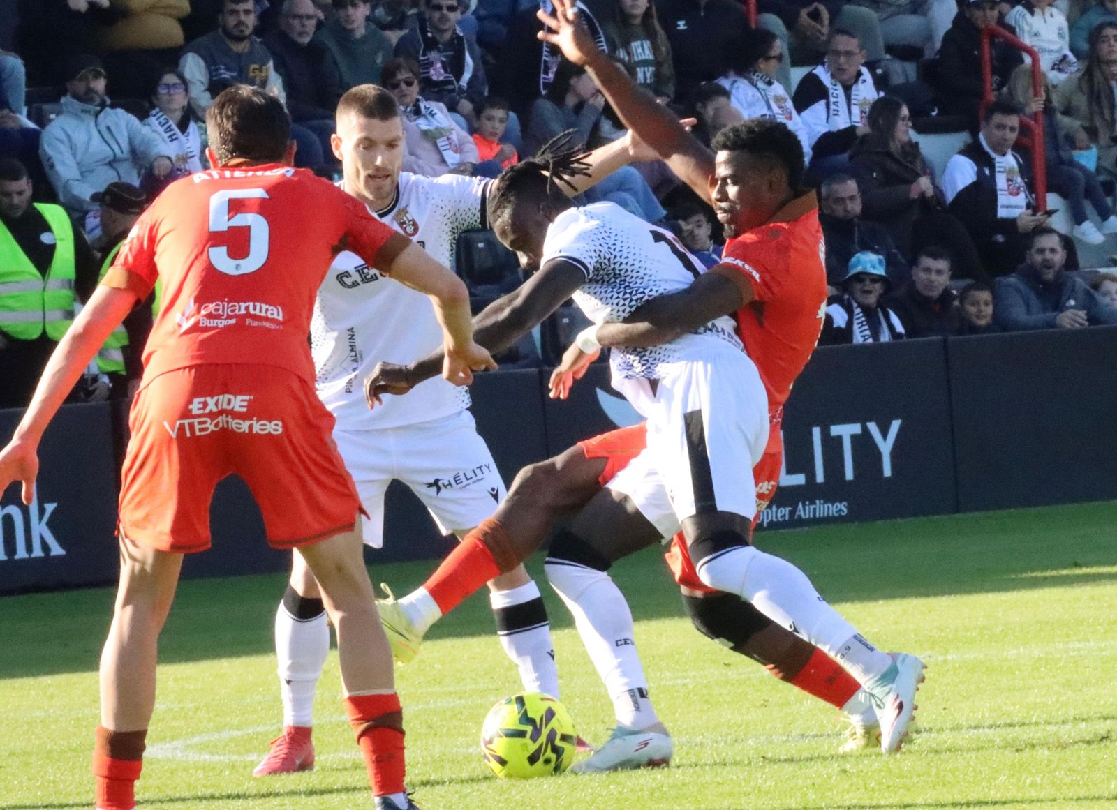 FOTOGALERÍA | Así se vivió la sexta victoria ceutí en el Alfonso Murube