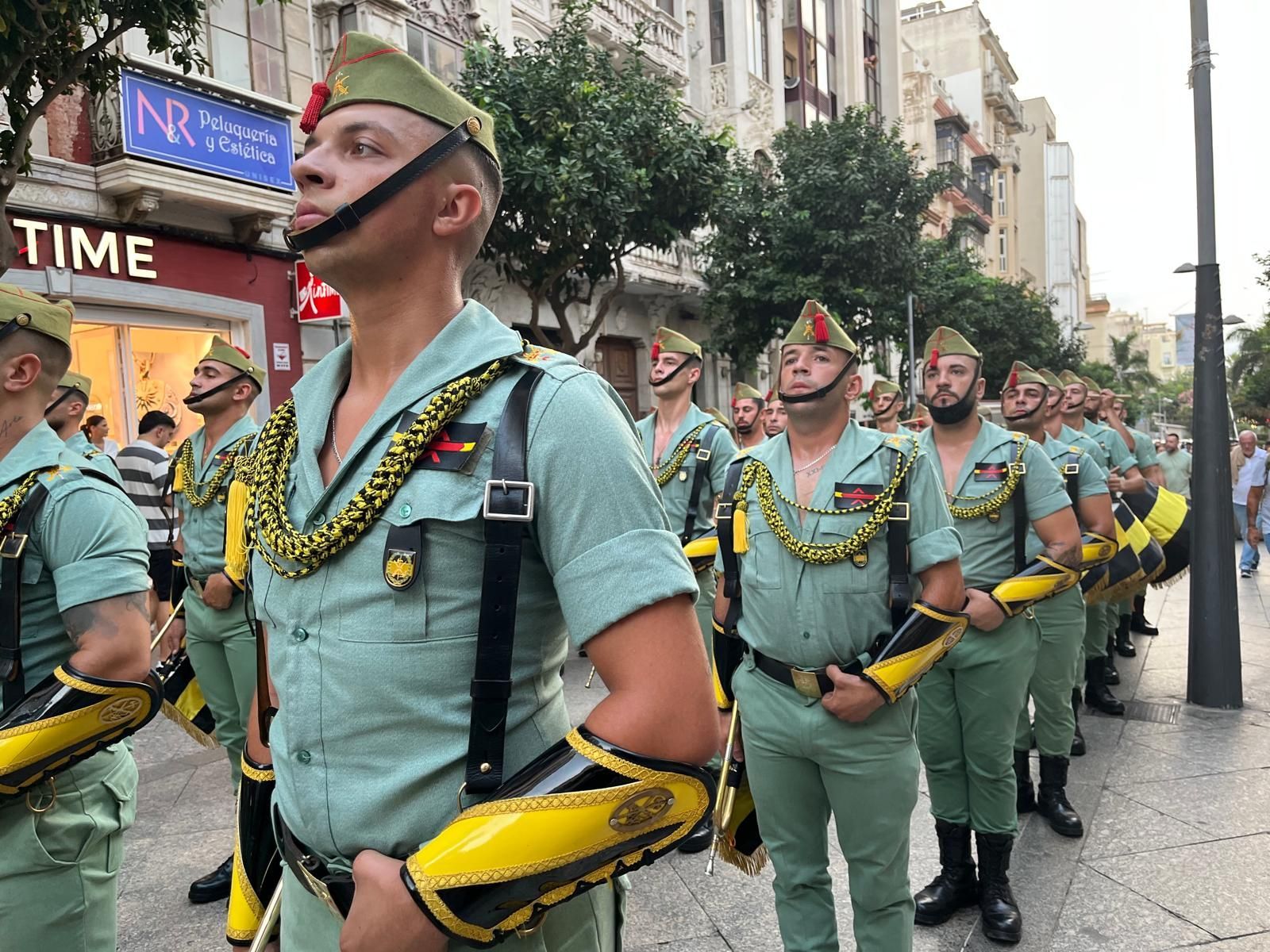 Desfile de legionarios en Ceuta