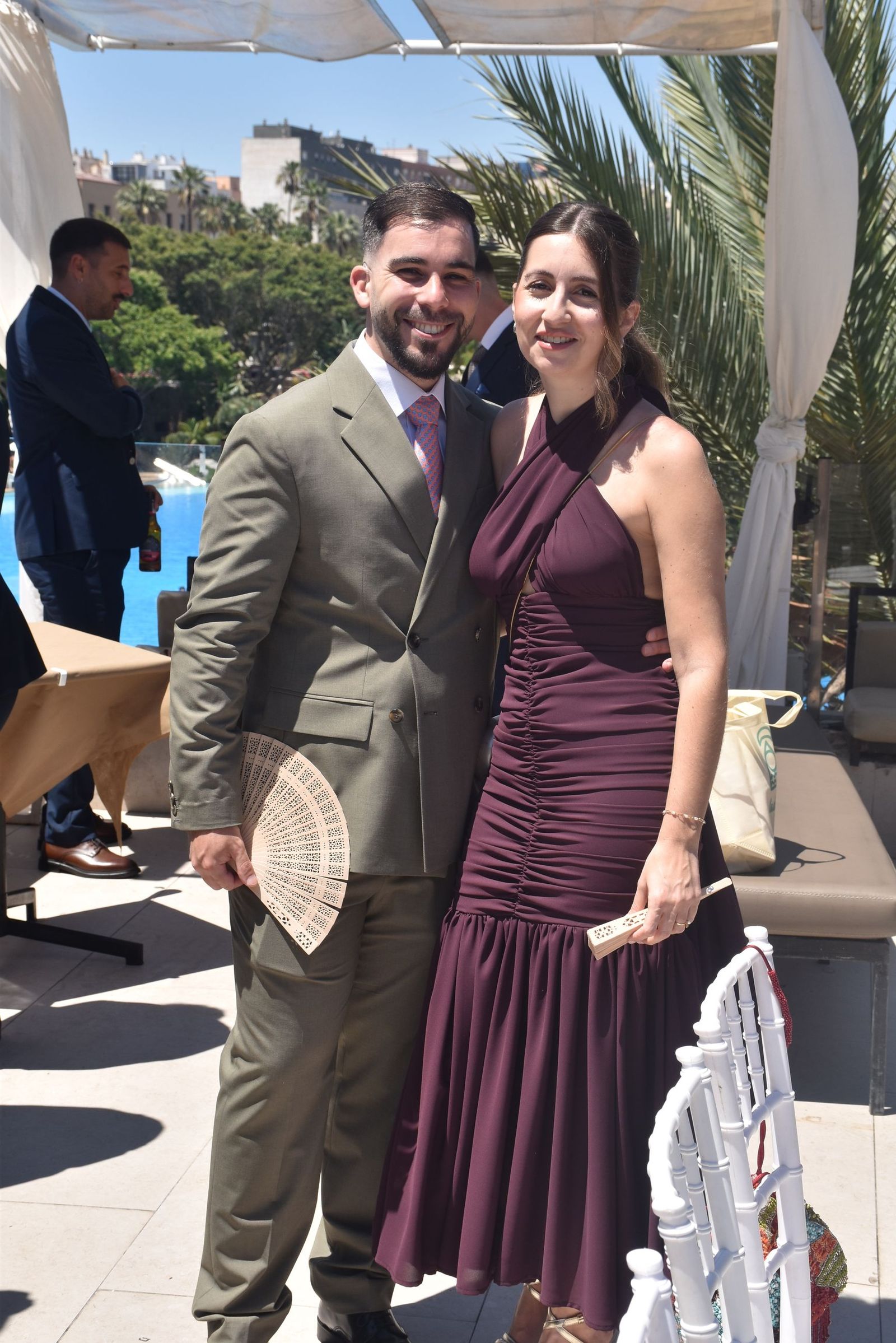 Direk y Rocío sellan su amor bajo el cielo de Ceuta