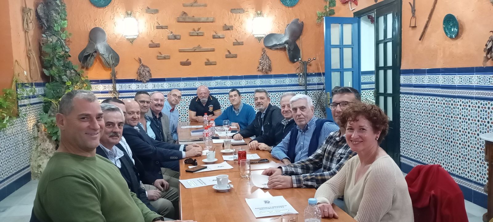 Participantes en la actividad "Un café, un libro"