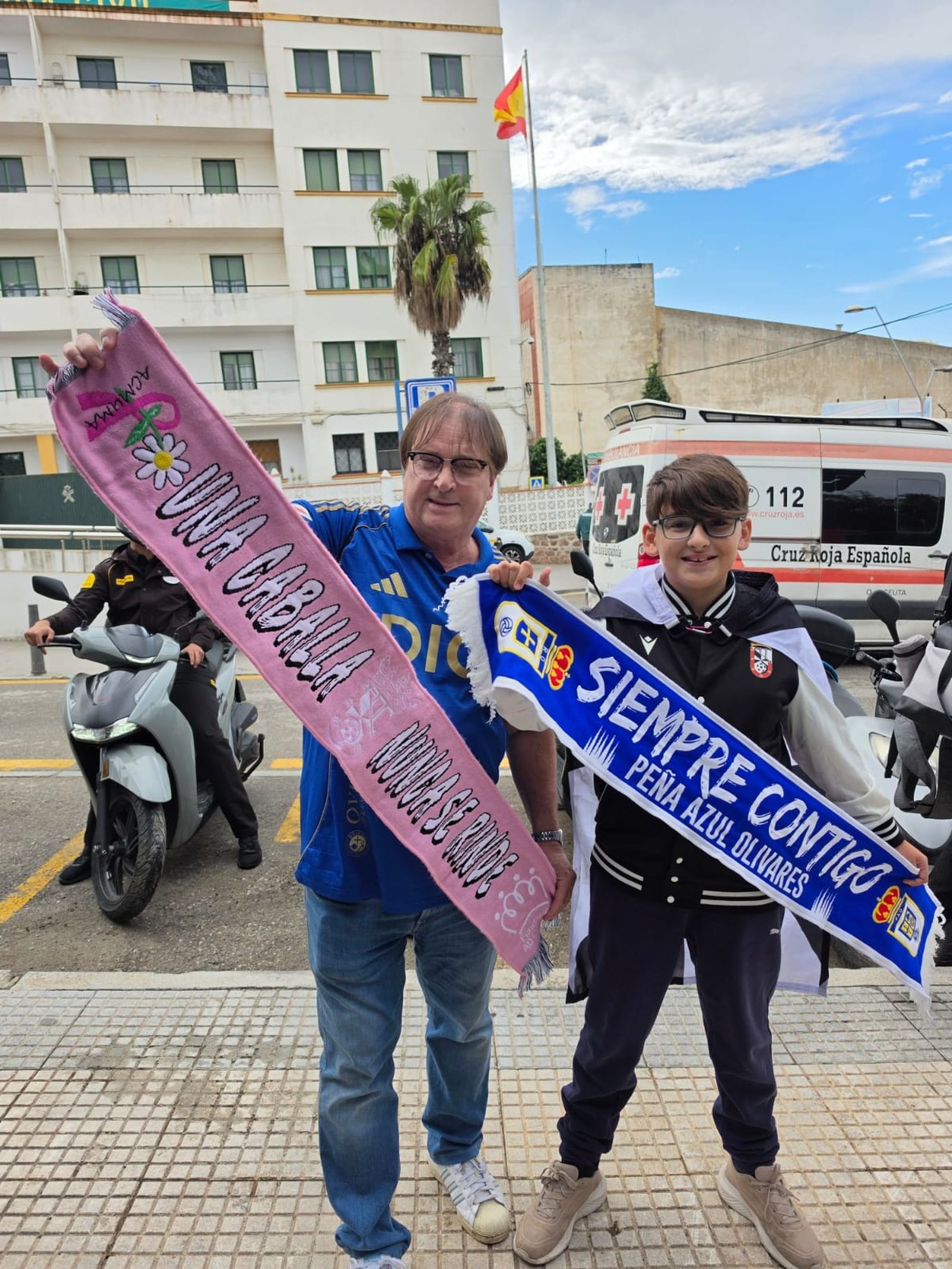 El pequeño Lucas ya conoce el verdadero significado de ser caballa. Con solo doce años, ha descubierto que el fútbol también enseña solidaridad, respeto y compañerismo