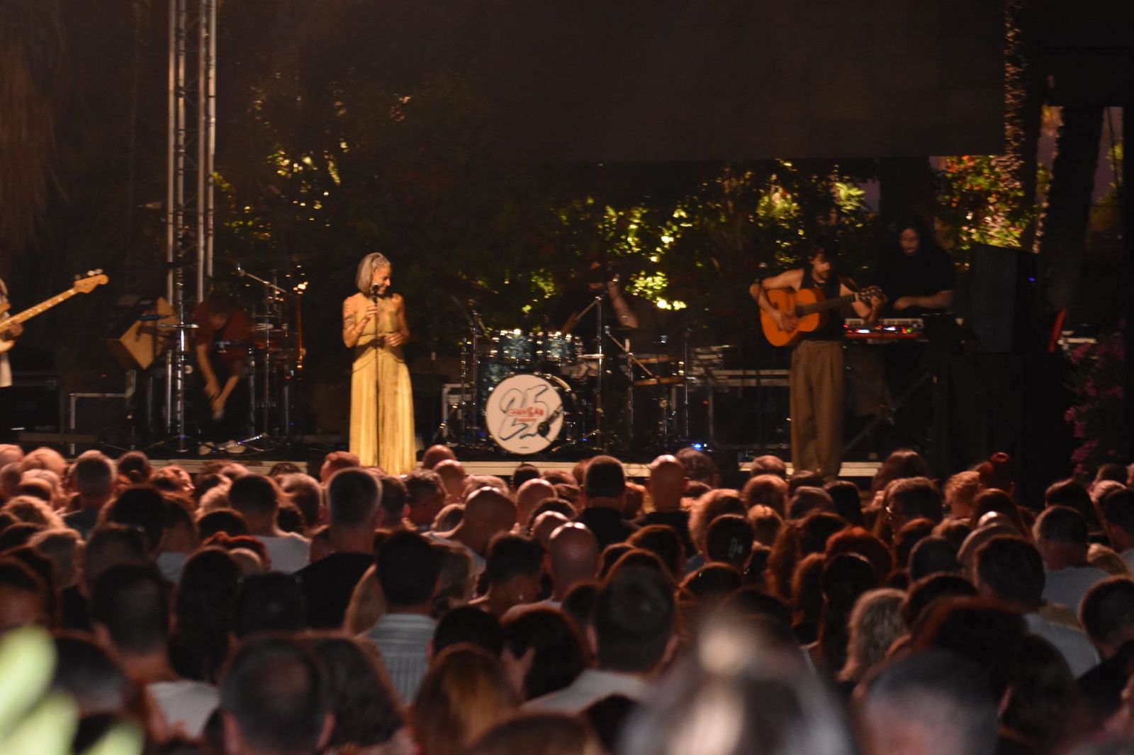 Chambao llena de magia el Ceuta Music Park en su segunda noche