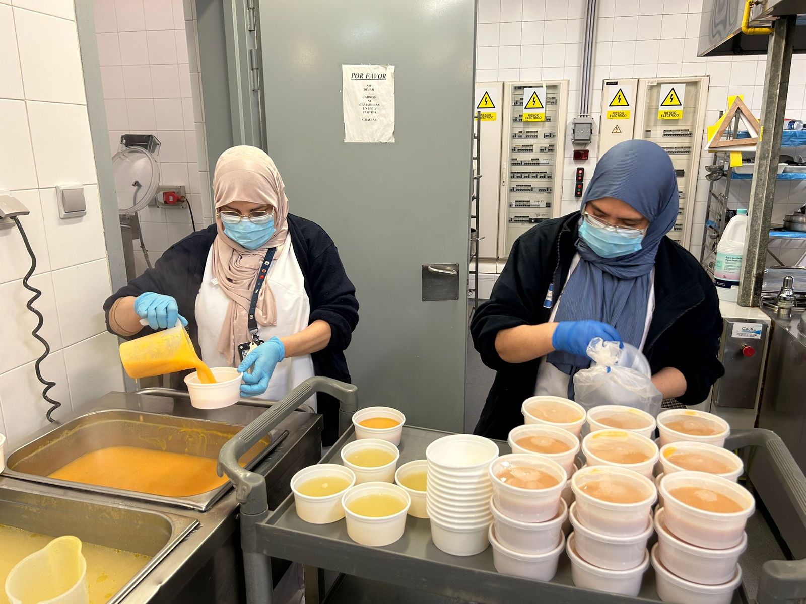 Cocineras del Hospital Universitario de Ceuta