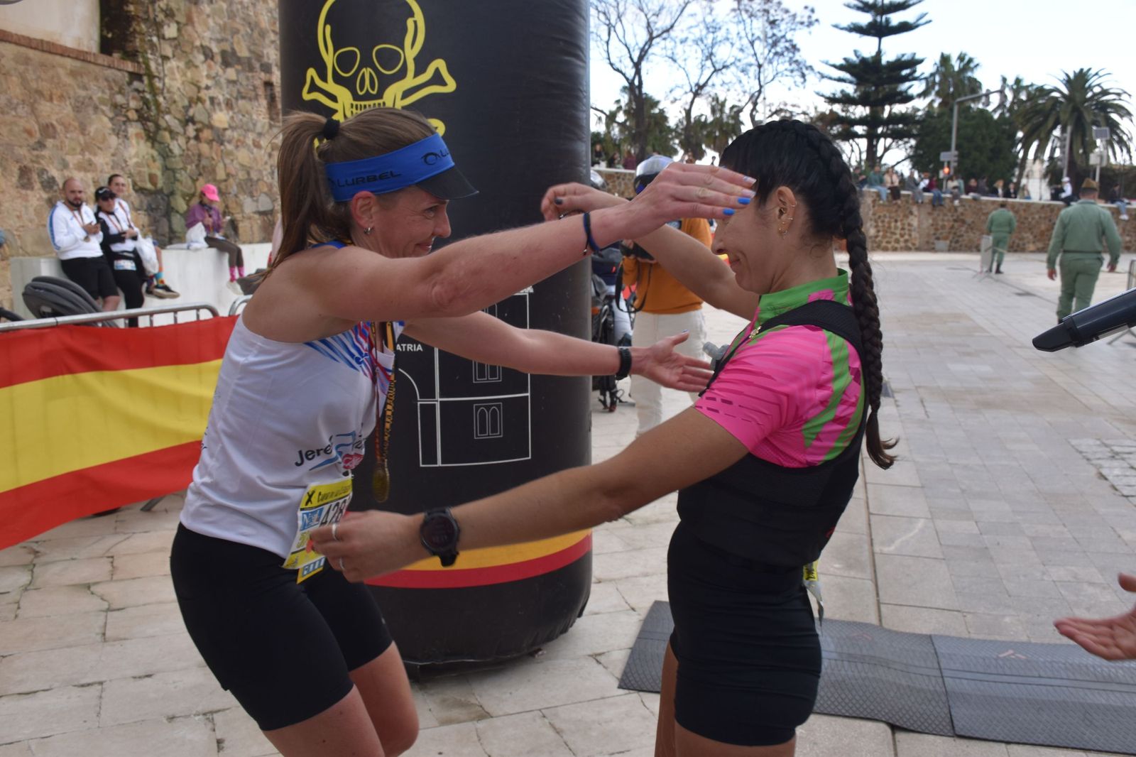 El amor está en el aire... y en la Cuna de la Legión