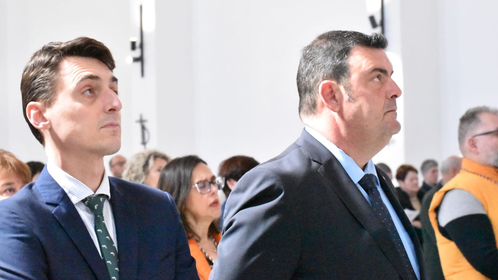 Función Principal y Besapié de la cofradía de la Encrucijada en la parroquia de San José