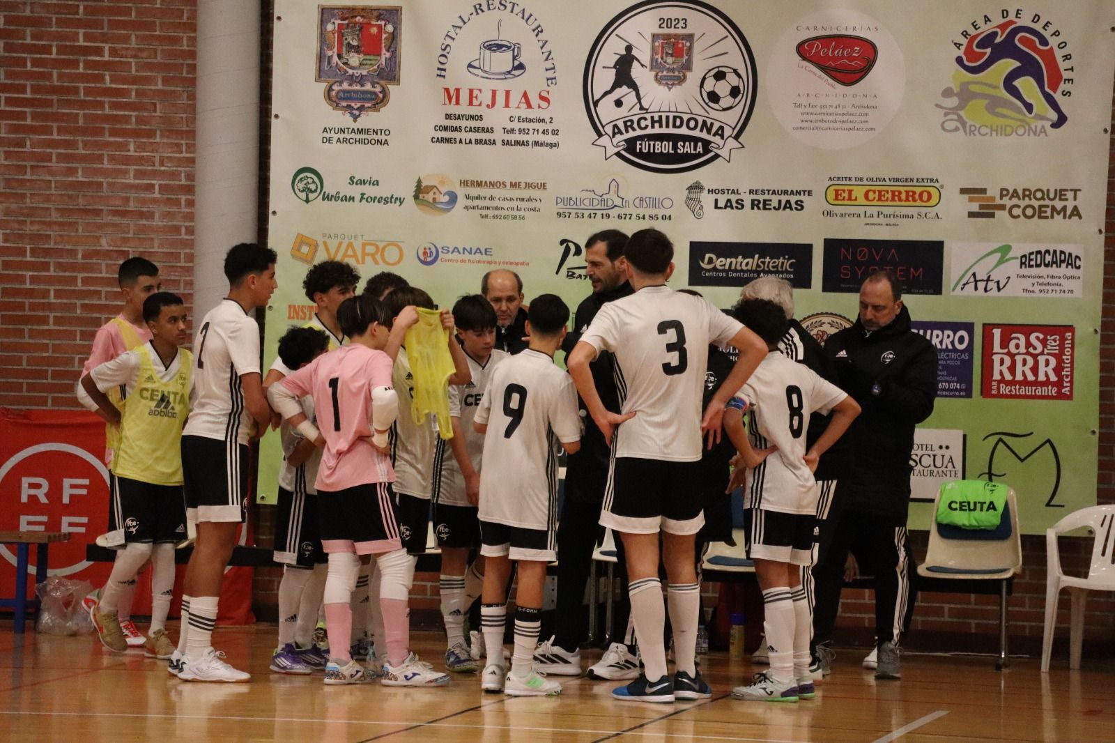 6894ac1b-4c32-450d-8af7-f3ec795022c7