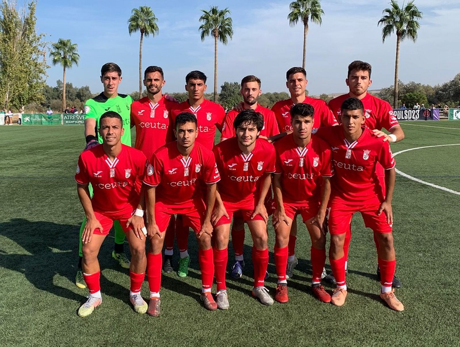 El once inicial del equipo caballa. / FOTO AD CEUTA FC El once inicial del equipo caballa. / FOTO AD CEUTA FC