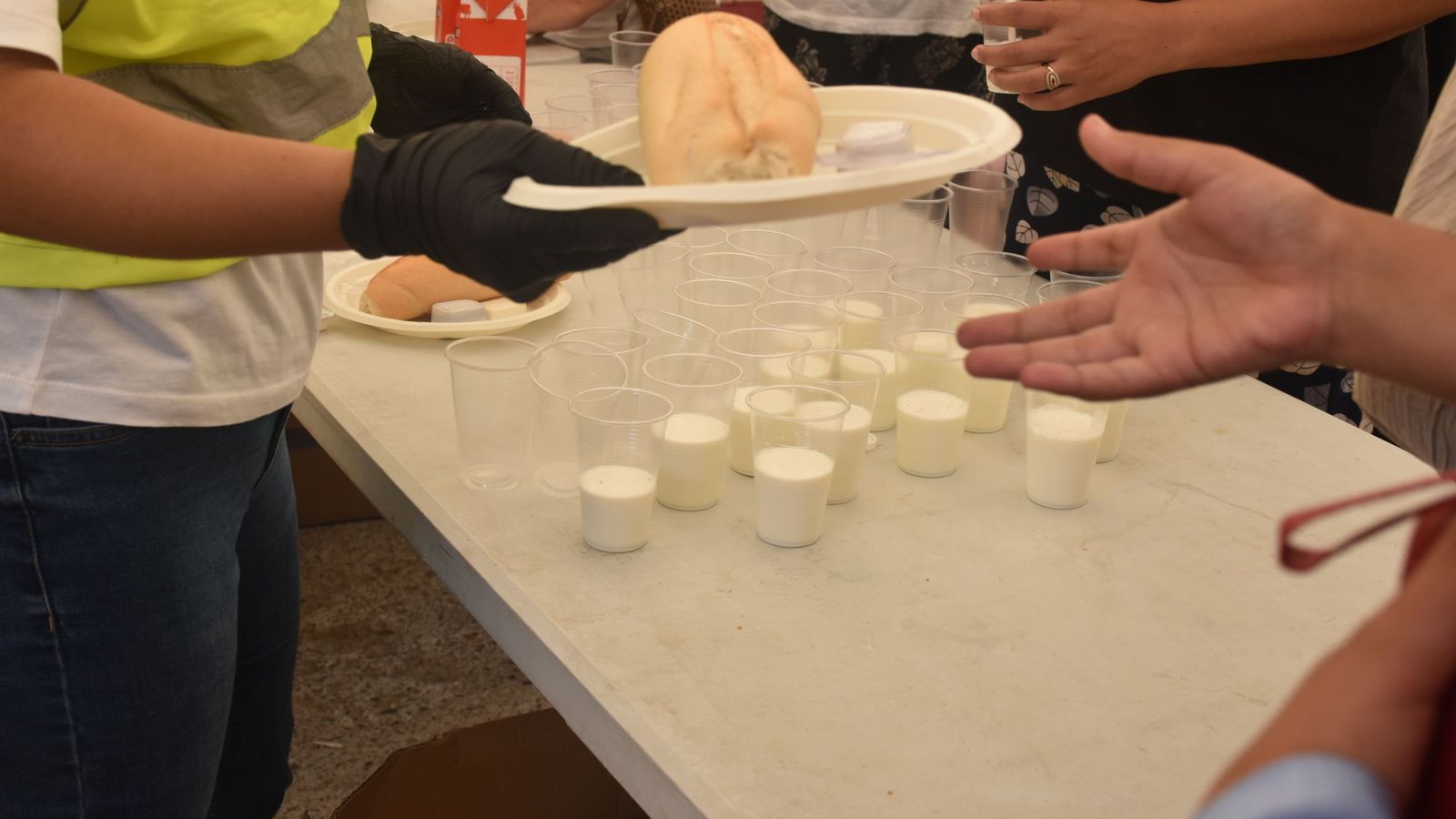 El asentamiento trasladado hasta los terrenos de Luna Blanca cercanos a la mezquita de Sidi Embarek