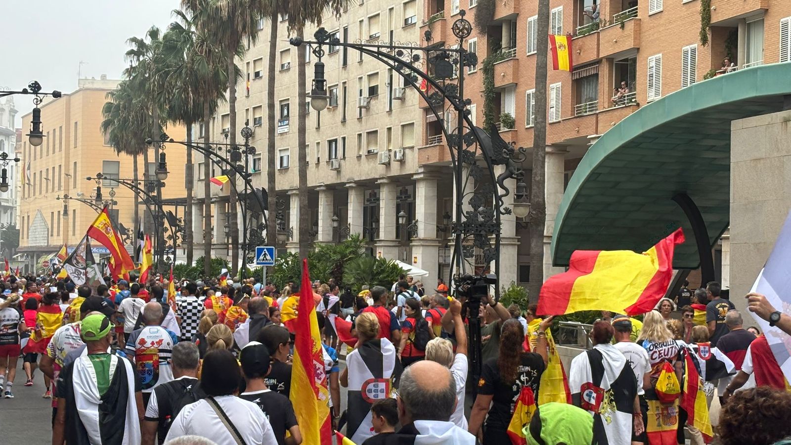 Ceutíes en las calles este miécoles 2 de septiembre por la mañana