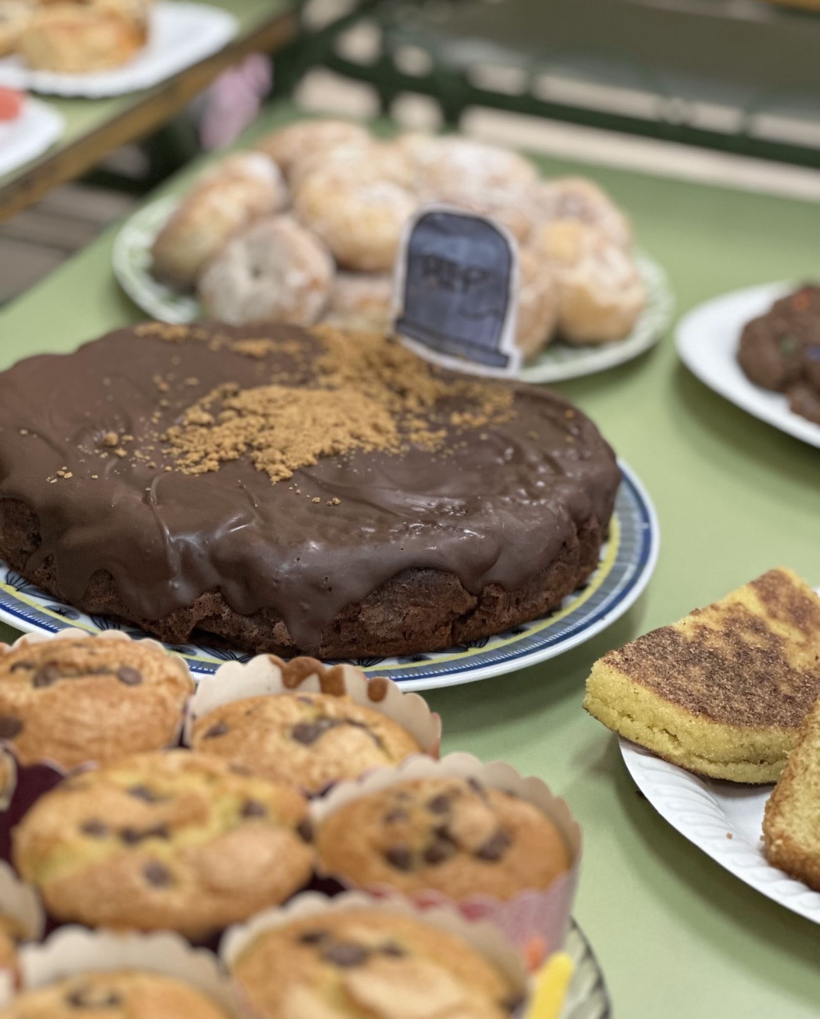 El García Lorca celebra el "Mochiween": una semana de miedo, tradición y mucha diversión