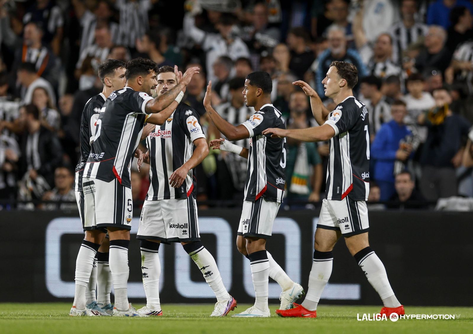 El CD Castellón se vuelve a subir al primer puesto