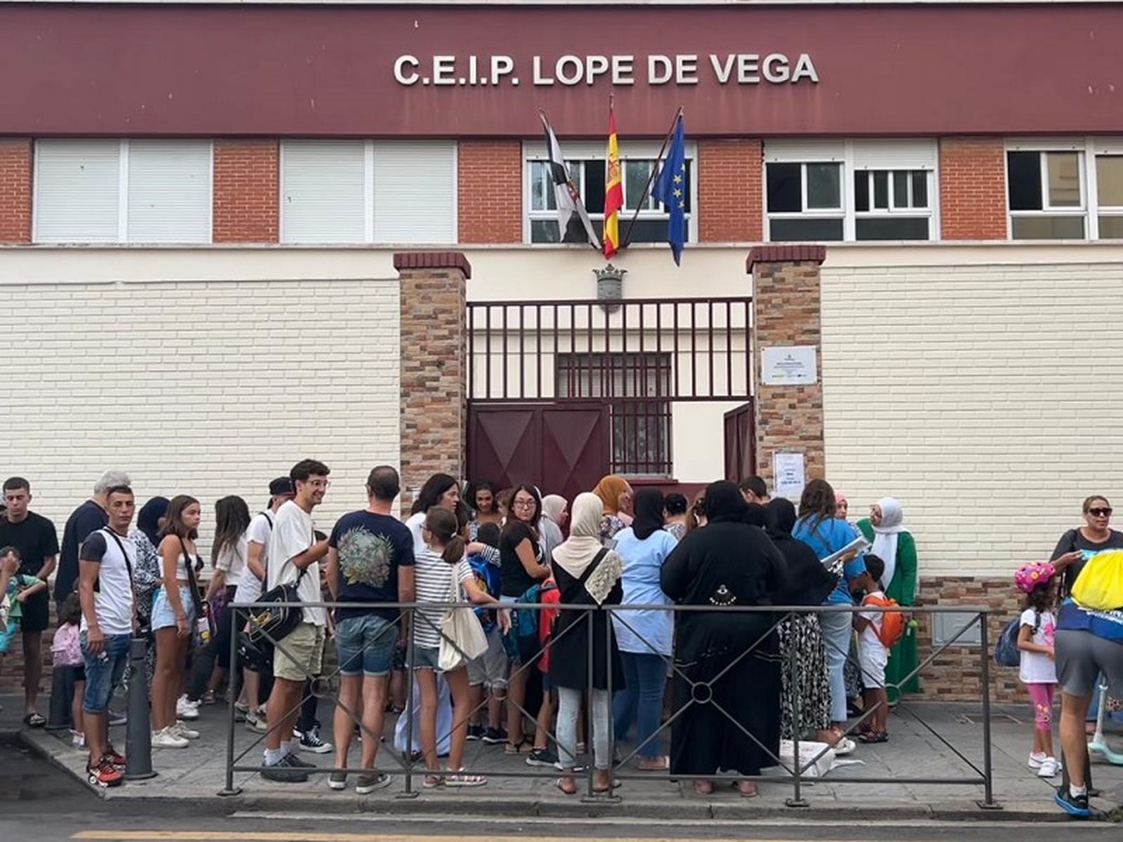 FOTO E.P.