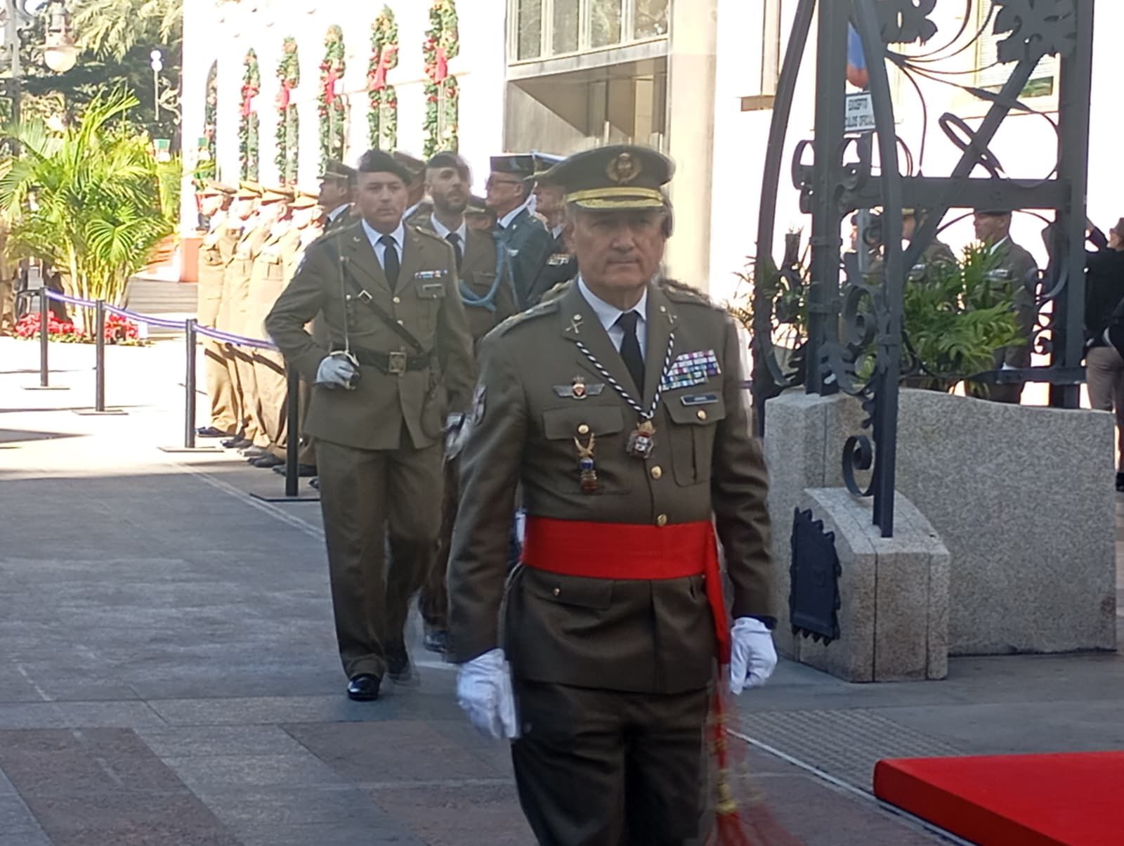 Así ha sido la imposición de la Medalla de Plata de la Ciudad a Caballería
