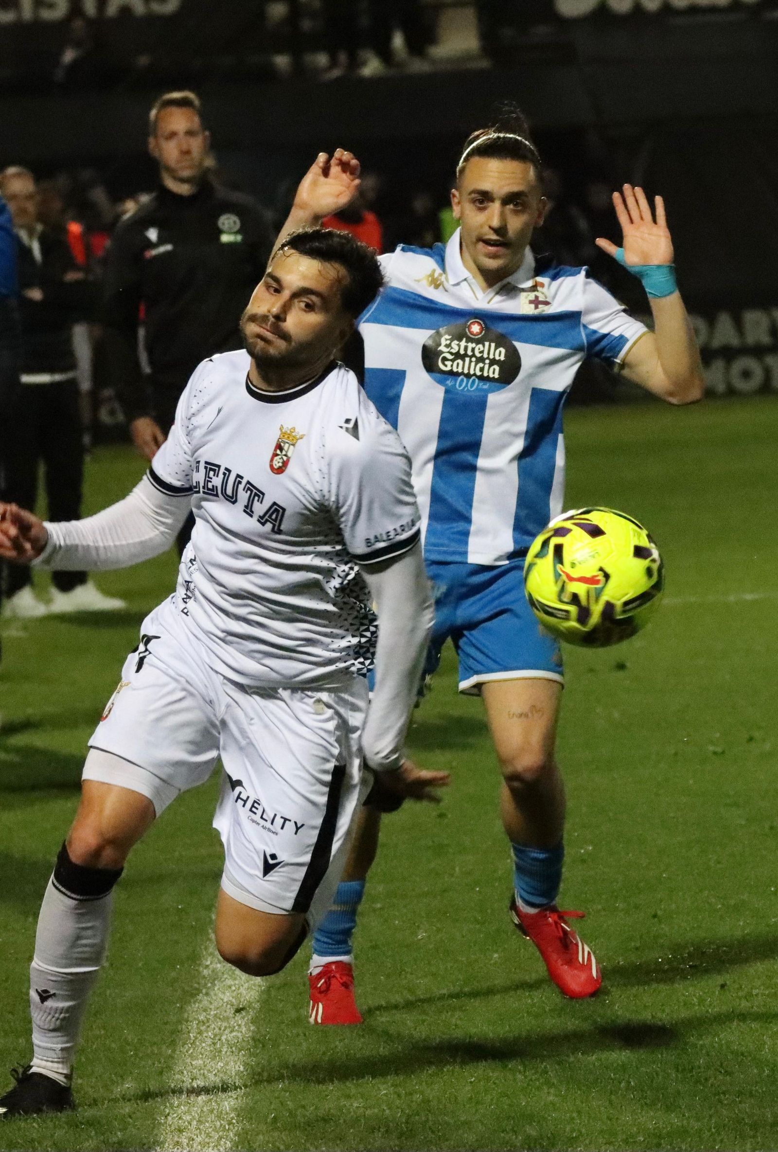 Las imágenes del partido entre la AD Ceuta y el Real Club Deportivo (1-2)