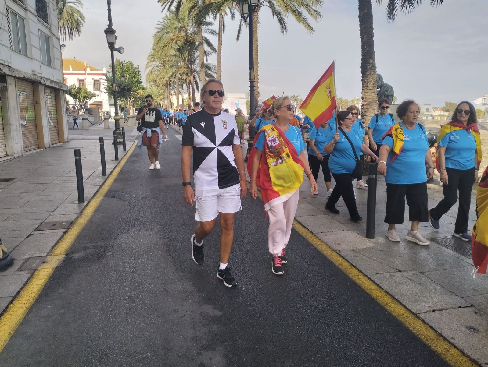 Los mayores toman las calles en una jornada de convivencia