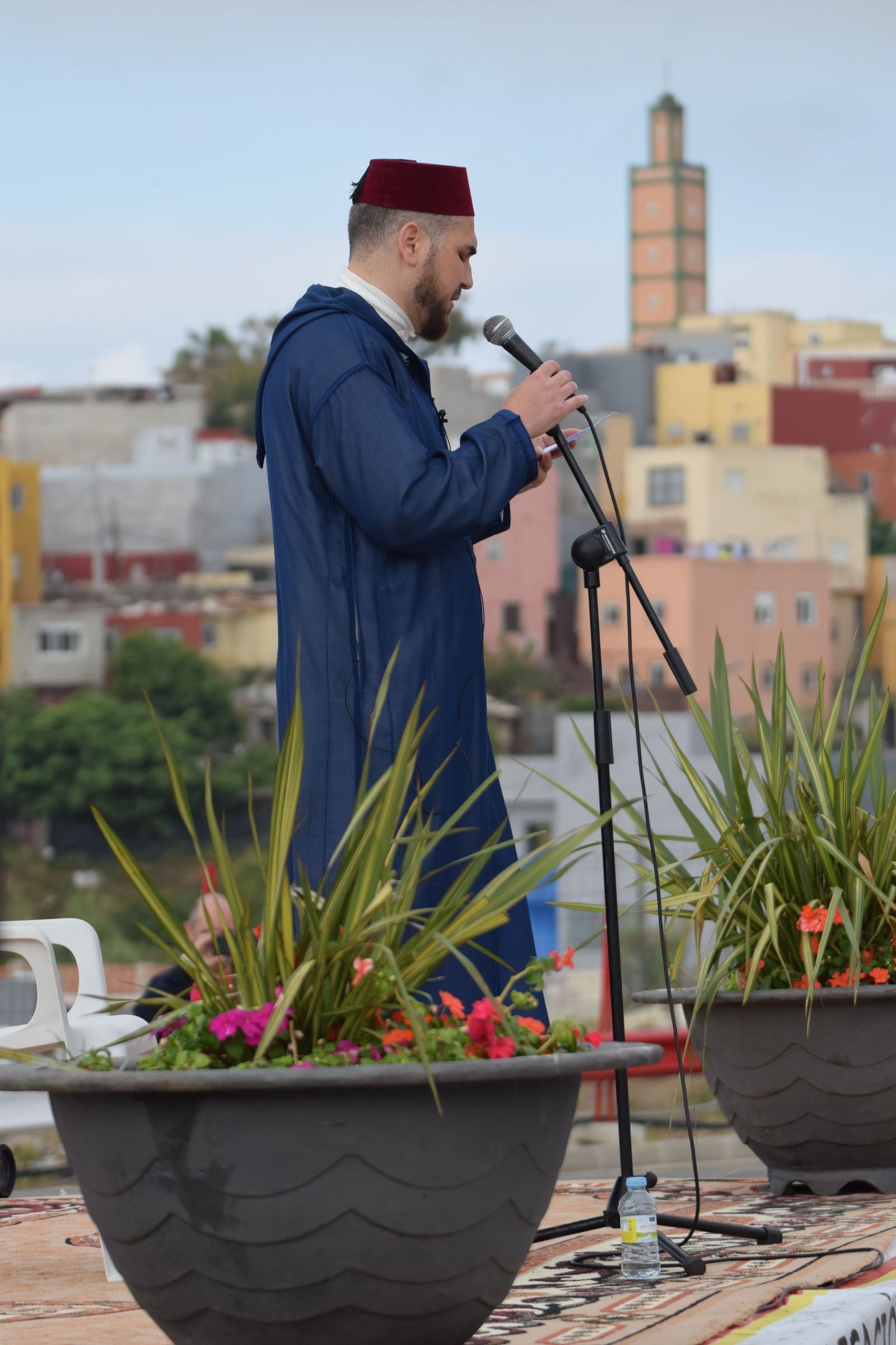 Devoción y respeto en otro rezo multitudinario en Ceuta