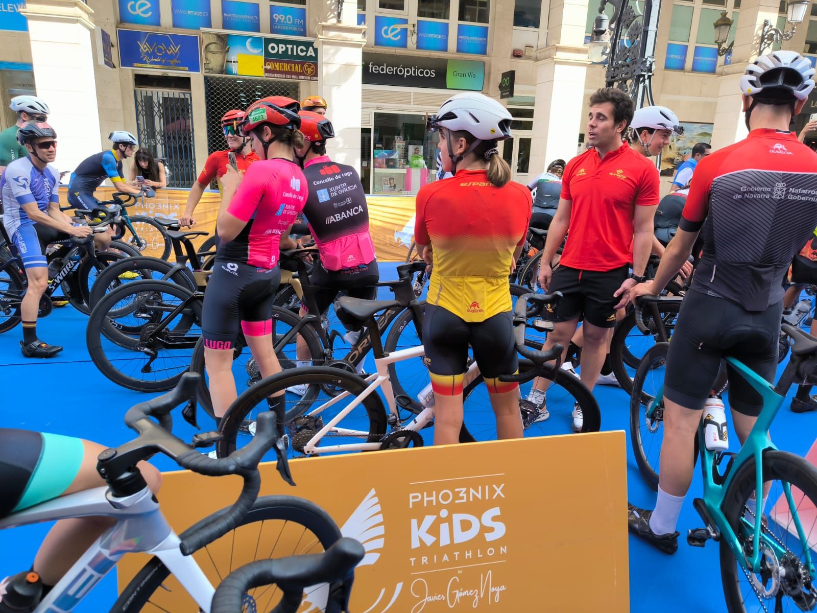 e8ea0721-b796-4500-a3f4-a9f8efadad96