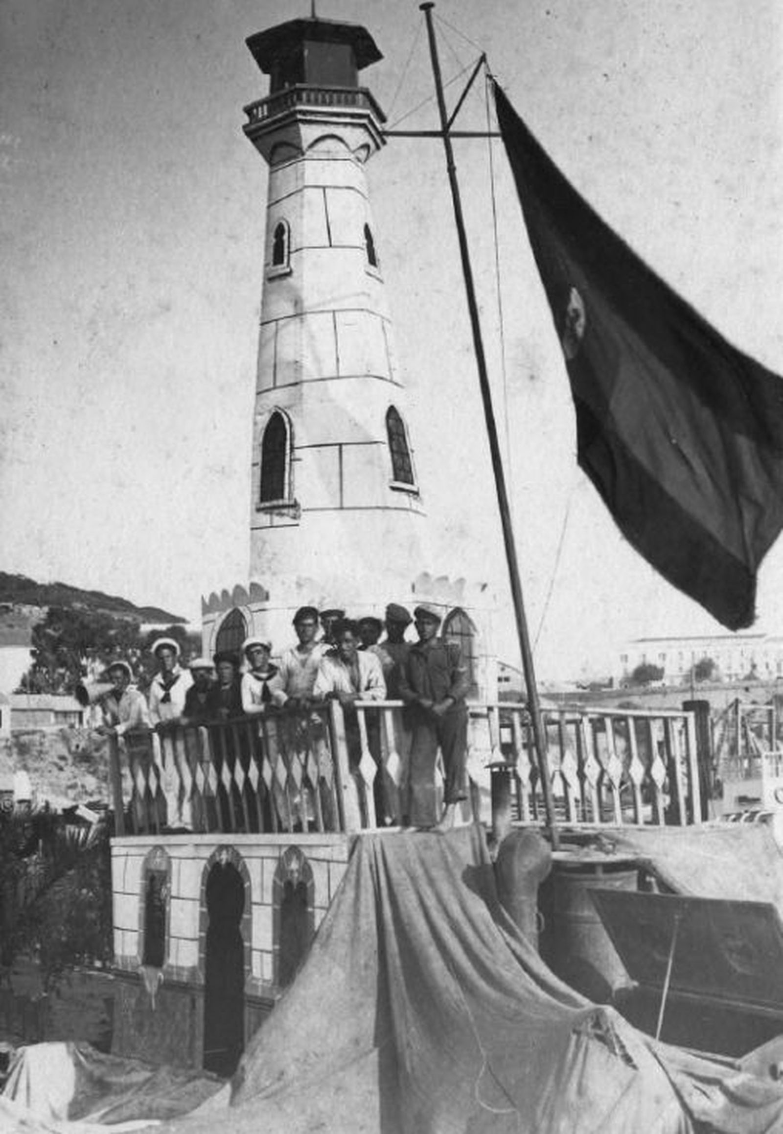 FOTO PROCEDENTE DE "150 AÑOS DE FOTOGRAFÍA EN CEUTA" / PACHO SÁNCHEZ MONTOYA FOTO PROCEDENTE DE "150 AÑOS DE FOTOGRAFÍA EN CEUTA" / PACHO SÁNCHEZ MONTOYA