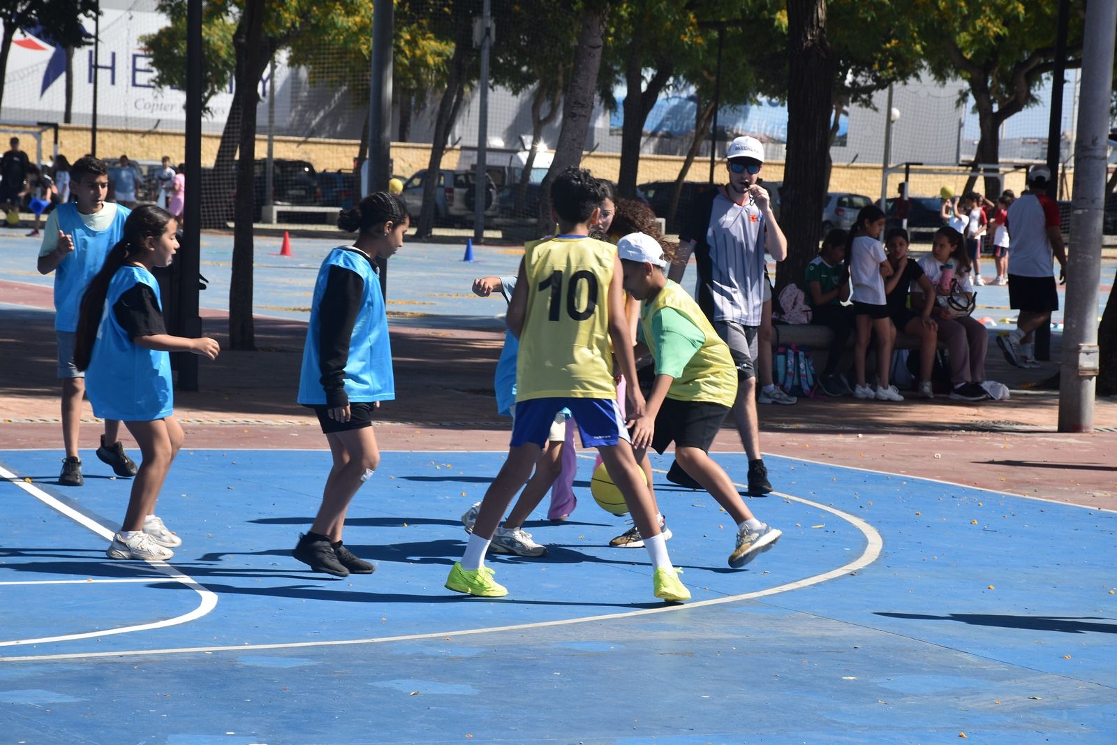 La gran fiesta del Baloncesto Escolar se celebra en La Marina