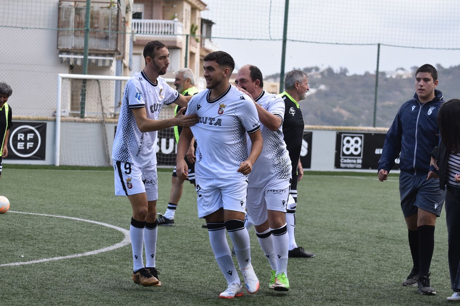 Presentación Genuine